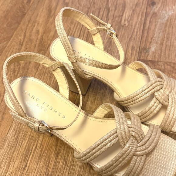 Marc Fisher LTD Cairo Platform Sandal in Medium Natural Size 9 - Picture 8 of 15